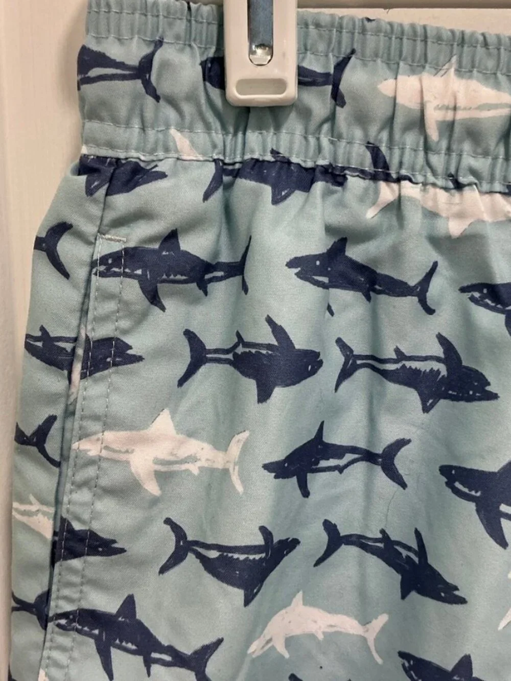 Men's board shorts / swim shorts, size Medium, New with tag NWT